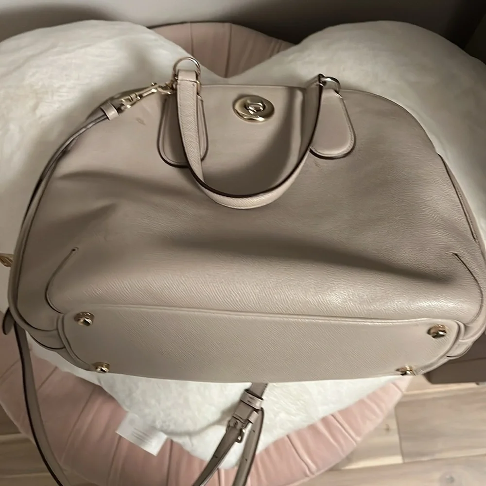 Coach - you know coach is about quality. - Picture 2 of 3